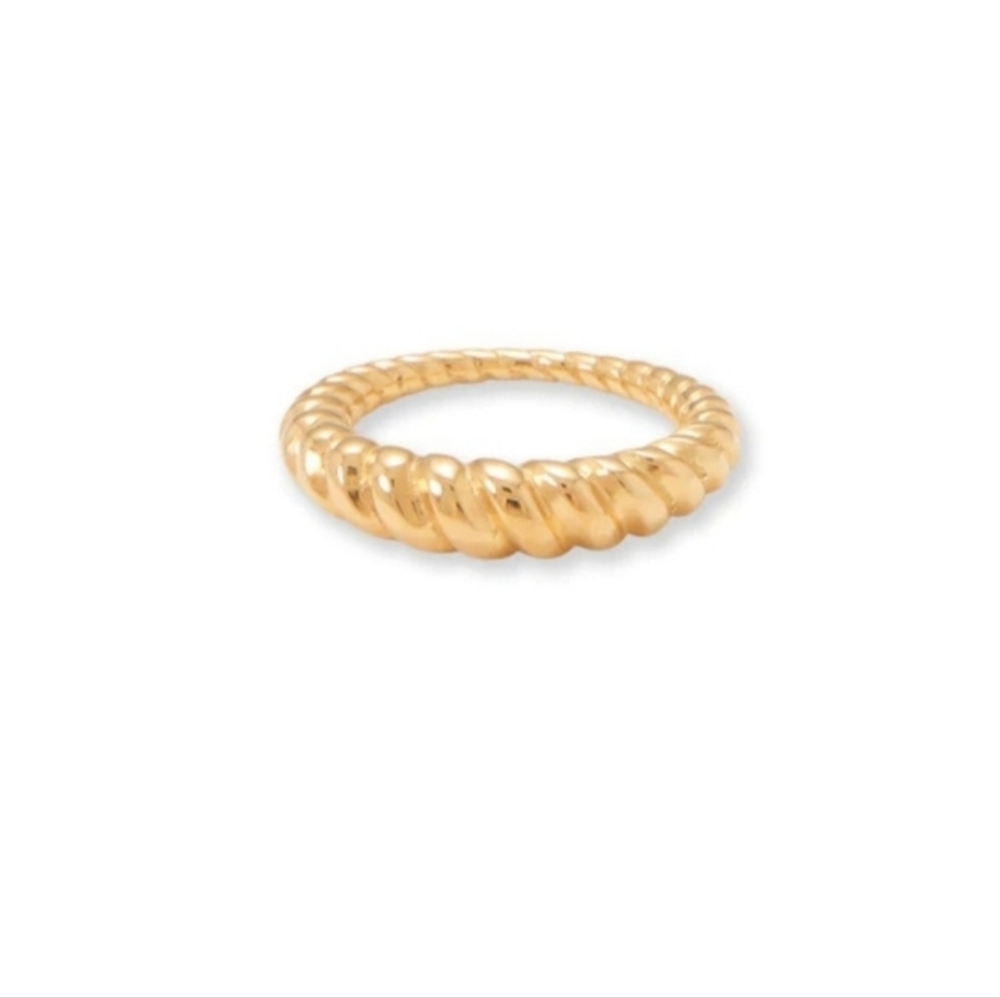 🥰 GOLDEN TWISTED CABLE STERLING SILVER RING